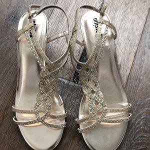 Unlisted by Kenneth Cole Production low heels